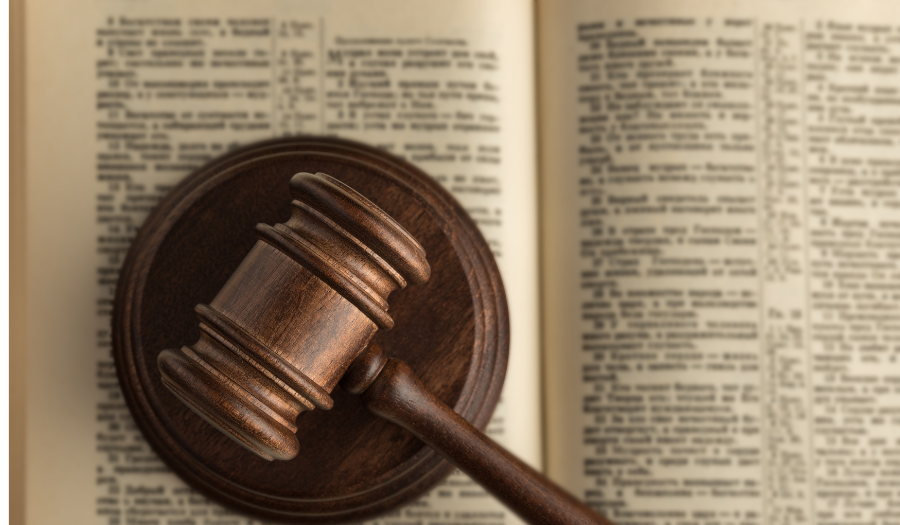 ¿Cómo es la ejecución de sentencias en el contencioso administrativo?